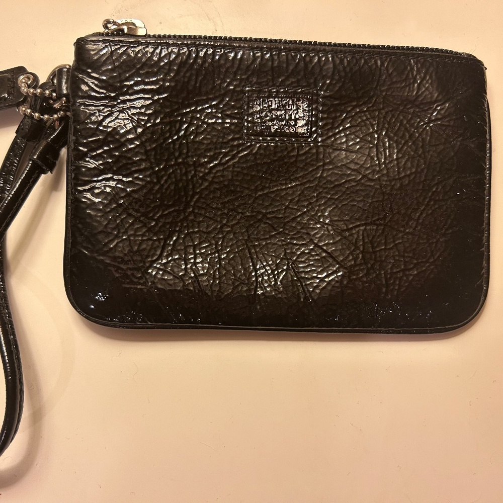 Coach Poppy Black Patent Wrislet